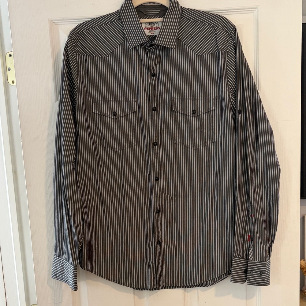 Express Men's Black and White Striped Button Down Shirt